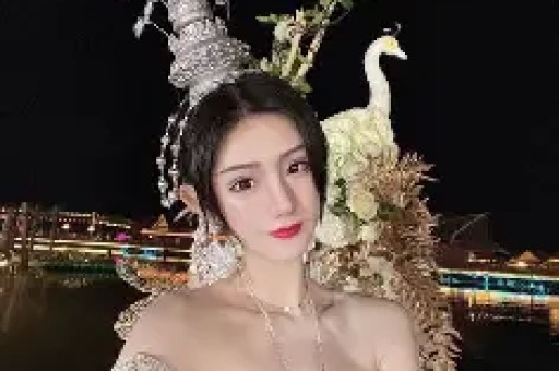 网红辛巴账号被妻子接手后将复播网友：左手倒右手有什么区别